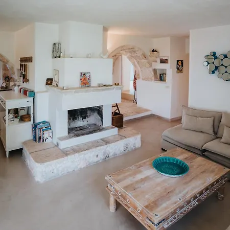 Trullo Di Nelly ゲストハウス 3*