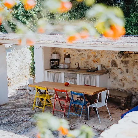 Trullo Di Nelly ゲストハウス チステルニーノ